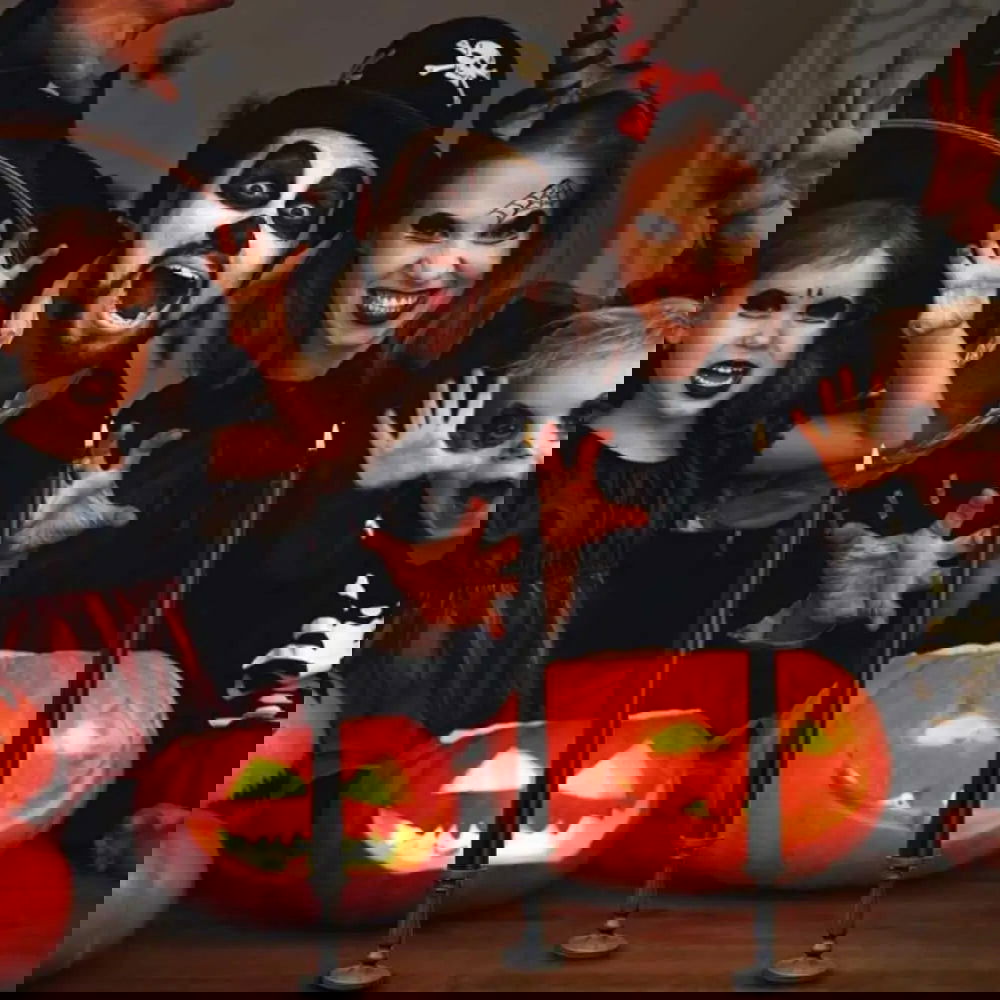 Halloween LED Black Taper Candles With Remote Control - 6 or 12 Pieces, Flameless Electronic 28cm/11 inch Window Candlesticks - candletown.net