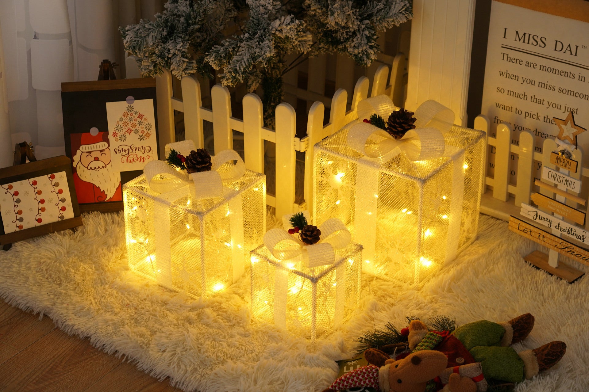 Lighted Christmas Gift Boxes – 3 PCS Decorative Set