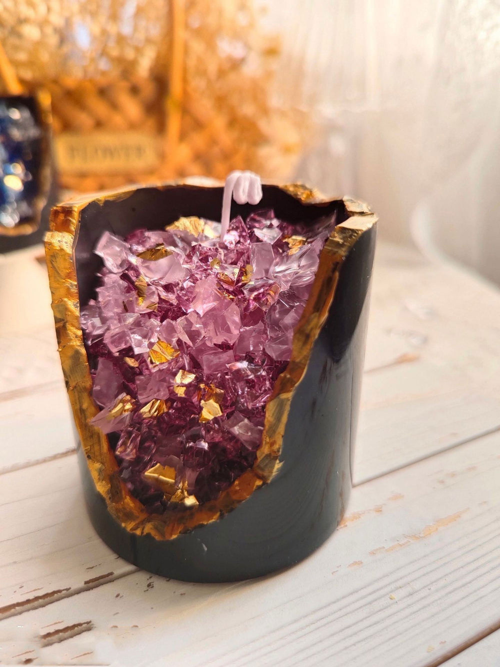 Crystal Aromatherapy Candle – Luxurious Scented Candle with Real Crystals - candletown.net