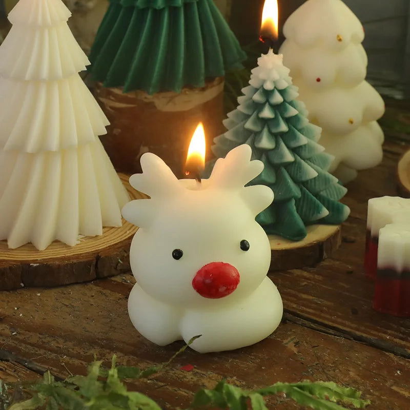 Holiday Shaped Scented Soy Wax Candles - Elegant and Festive Holiday Decoration - candletown.net