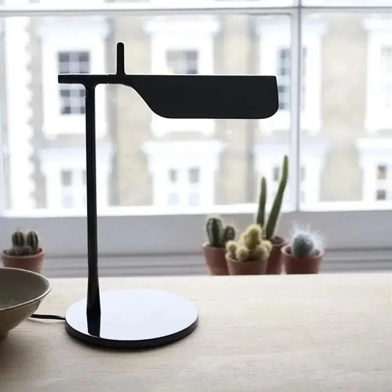 Italian Designer Table Lamp with LED Touch Control - candletown.net