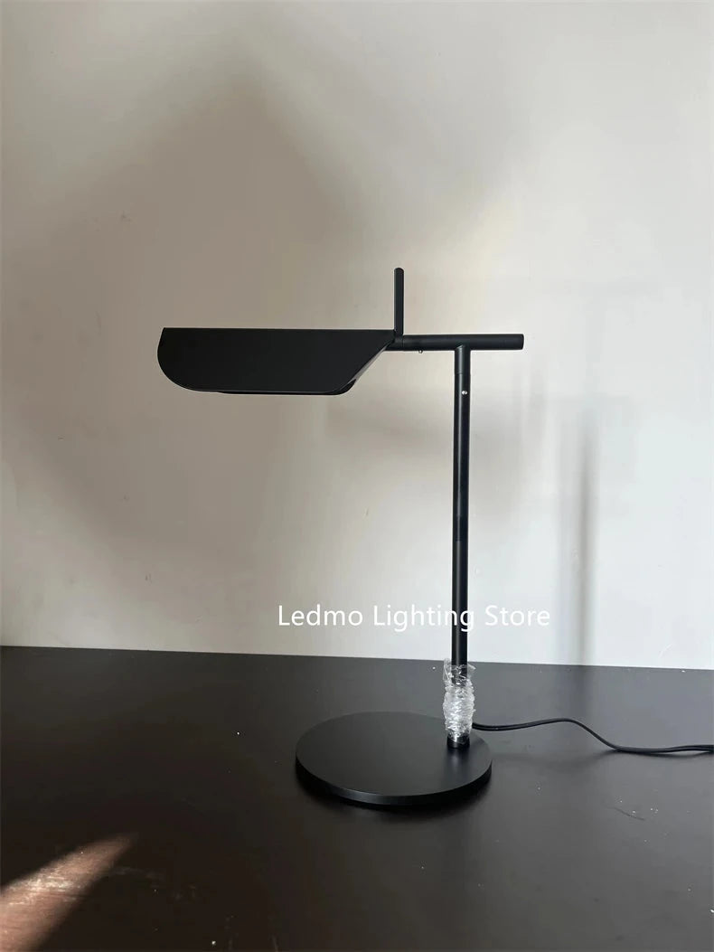 Italian Designer Table Lamp with LED Touch Control - candletown.net