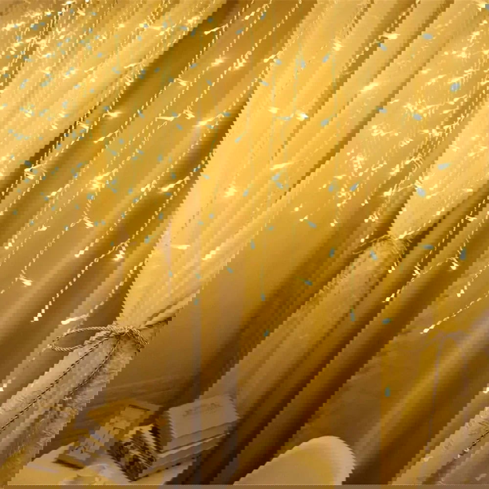 LED Festoon Icicle Curtain Lights - Outdoor Christmas & New Year Decoration - candletown.net