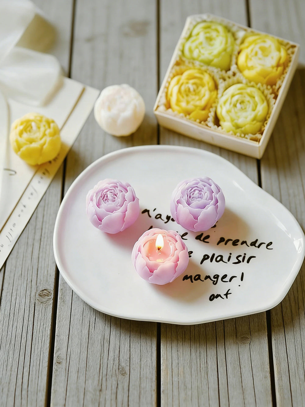 Rose Flower Shaped Soy Wax Candles – Set of 4 - candletown.net