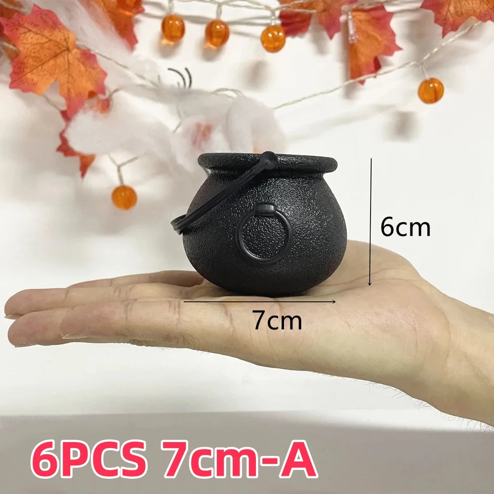 Black Plastic Cauldron Candy Bucket – Halloween Trick or Treat Jar - candletown.net