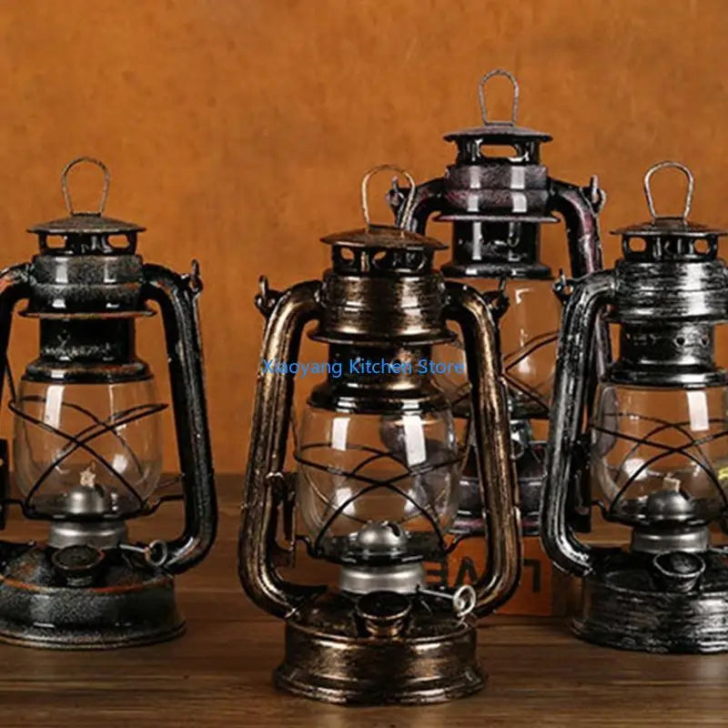 Vintage Metal Oil Lantern - candletown.net