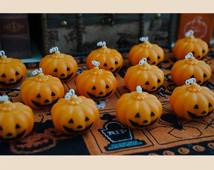 Handmade Halloween Scented Candles – Skull, Pumpkin & Tombstone Designs - candletown.net