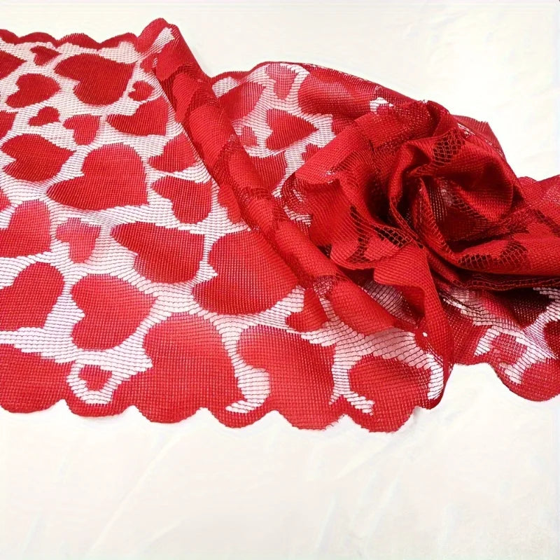 Heart-Shaped Red Lace Table Runner - candletown.net