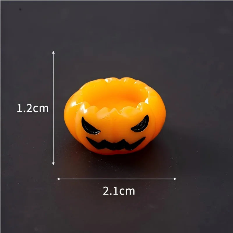 Mini Halloween Figurines – Resin Ghosts, Skulls & Tombstones for Spooky Decor - candletown.net