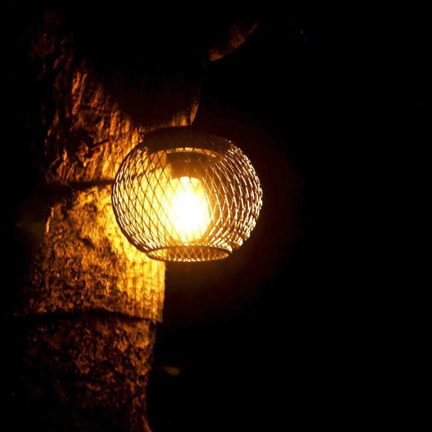 Outdoor Solar Grid Lantern – Waterproof Hanging Lamp - candletown.net