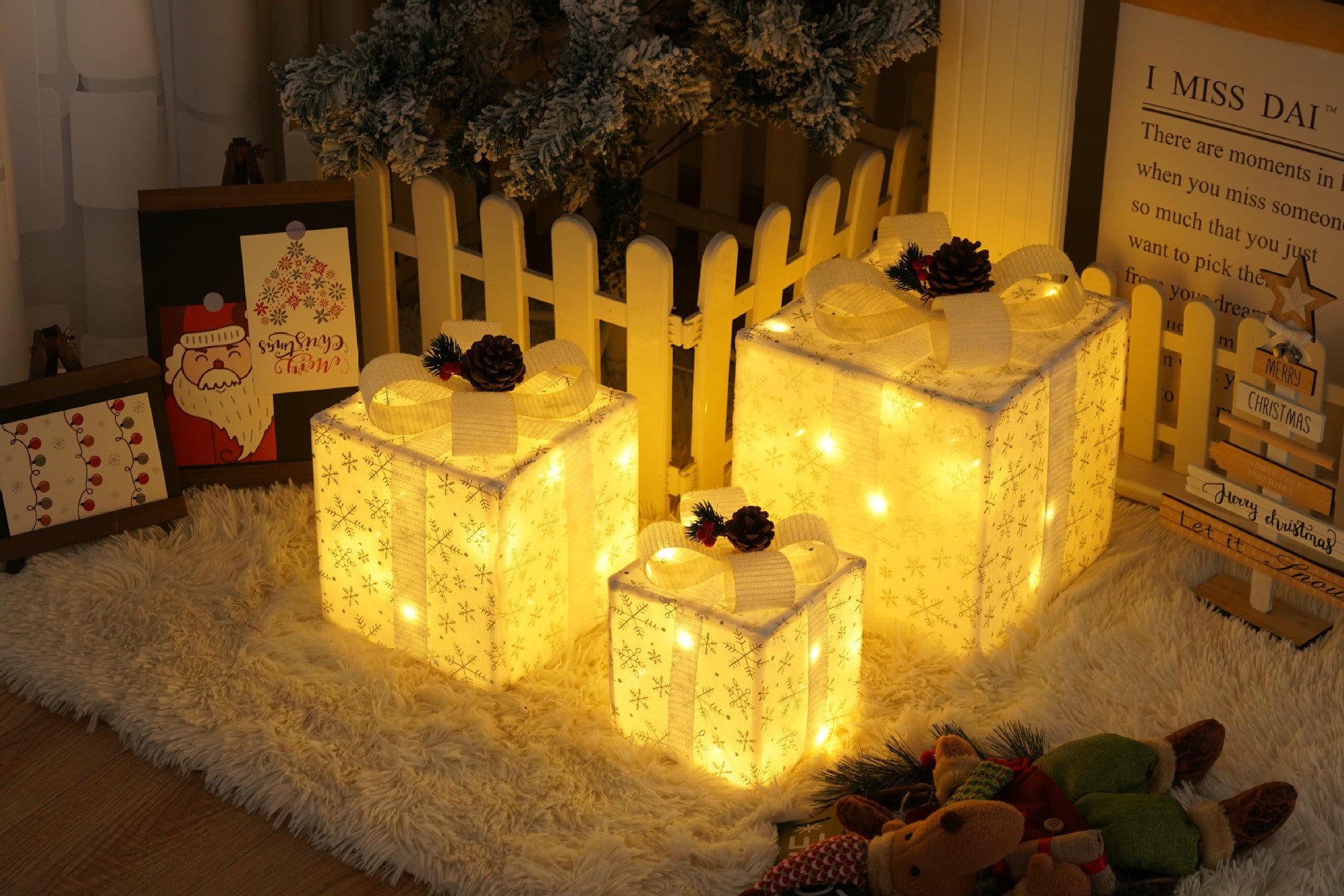 Lighted Christmas Gift Boxes – 3 PCS Decorative Set